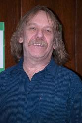 Jaromír Nohavica - český folkový písničkář, textař, osobitý zpěvák, skladatel a kytarista 